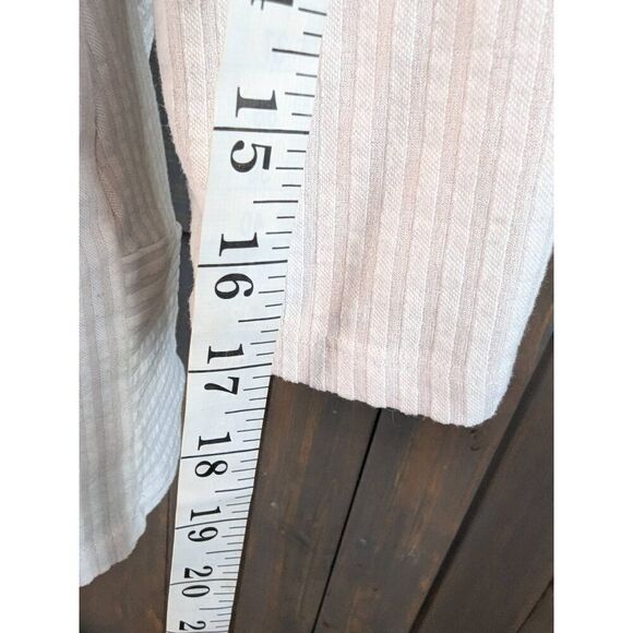 Above and Beyond Shirt Top Blouse Women's Small Half Sleeve Cream - Picture 5 of 8